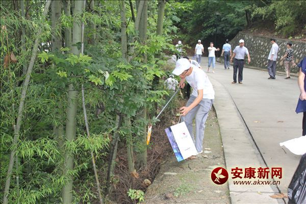 ��ʰ��ɫ��������������h(hu��n)��  �� ����  �z��.JPG