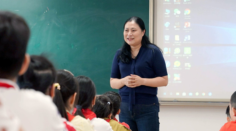 �r����ģ  | �����