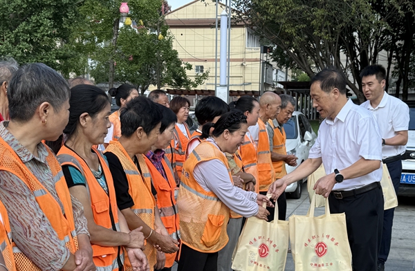 ��������� �P(gu��n)�������ġ�����������(j��)����(hu��)��벢�e��ߜء�