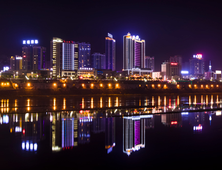 �h����y������