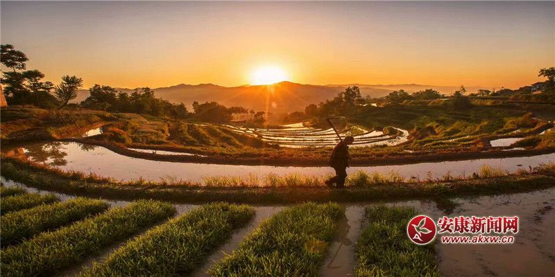 ���N�c�ի@