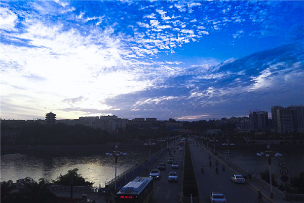 �cٝ�������n���ĳ��е�·